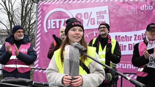 Melissa Luck bei der Streikaktion in Nürnberg