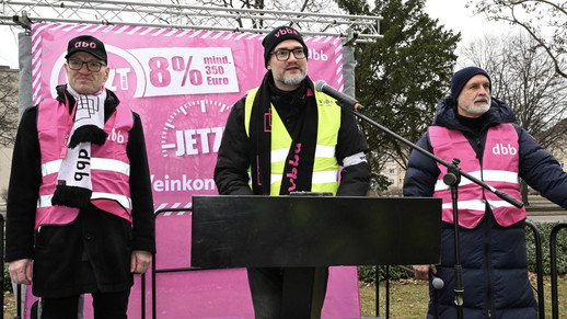 Christian Löschner bei der Streikaktion in Nürnberg